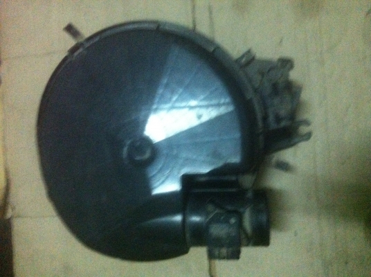 หม้อกรองอากาศไทเกอร์D4Dถอดพร้อมแอร์โฟร์ครับ