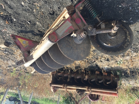 ขายเหมาผานพวง 2 ตัวมี 22*6 และ 24*5 สภาพพร้อมใช้