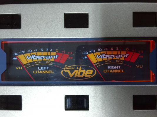 ขายแอมป์ LANZAR รุ่น vibe415 กำลังขับ 4 CHANNEL 600W ขายแอมป์ LANZAR รุ่น vibe415 กำลังขับ 4 CHANNEL 600W