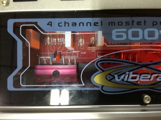 ขายแอมป์ LANZAR รุ่น vibe415 กำลังขับ 4 CHANNEL 600W ขายแอมป์ LANZAR รุ่น vibe415 กำลังขับ 4 CHANNEL 600W