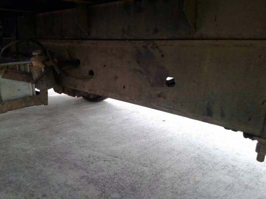 ขายรถบรรทุกหกล้อ Toyota BU211 เครื่อง 115 แรง ปี 41 กระบะช่วงยาว 4 เมตร ทะเบียนพร้อม