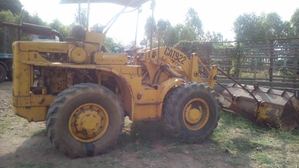 ขายรถตัก cat 922 เกียรทอร์ค ต่อแขน ขยายบุ้งกี้แล้ว 260,000 ต่อรองได้ พร้อมใช้งาน