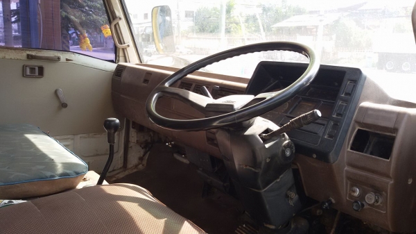 ขายุ 6 ล้อ KM777 ปี31