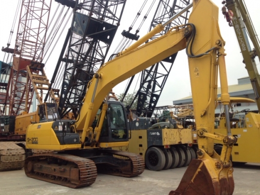 รถขุด Sumitomo SH200-5 นำเข้าจากญี่ปุ่น สนใจโทร. 080-6565422 (หนิง)