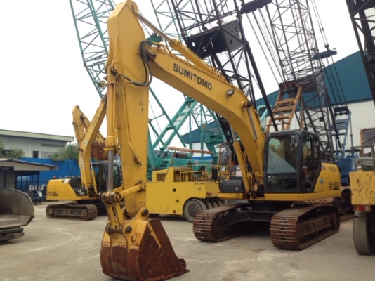 รถขุด Sumitomo SH200-5 นำเข้าจากญี่ปุ่น สนใจโทร. 080-6565422 (หนิง)