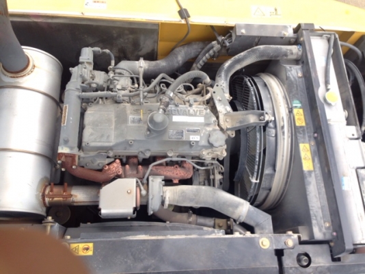 รถขุด Sumitomo SH200-5 นำเข้าจากญี่ปุ่น สนใจโทร. 080-6565422 (หนิง)