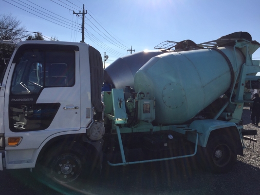 รถโม่มือสองนำเข้าจากญี่ปุ่น