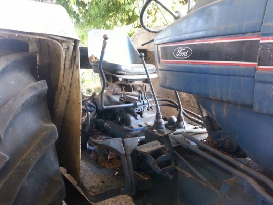 ขายรถไถ FORD เครื่องดี อุปกรณ์ครบ ดันหน้า ผานหลัง สภาพสวยพร้อมใช้งาน สนใจโทร 090-8588220คุณนะ 093-3258446คุณบิว หรือเข้าดูสินค้าอื่นๆได้ที่ www.truck.in.th/498 หรือเพจFacebook ณรงค์ ซื้อขายรถมือสอง (เว็บไซต์ส่วนตัว) หรือFacebook คุณนะ รถบรรทุก