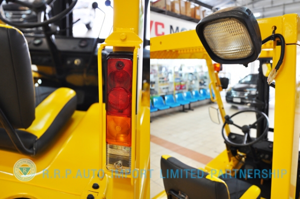 ขายรถโฟล์คลิฟท์มือสอง KOMATSU รุ่น FG25-150123 ราคา 195,000 บาท ใช้งานชั่วโมงน้อย