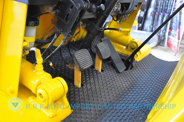 ขายรถโฟล์คลิฟท์มือสอง KOMATSU รุ่น FG25-150123 ราคา 195,000 บาท ใช้งานชั่วโมงน้อย