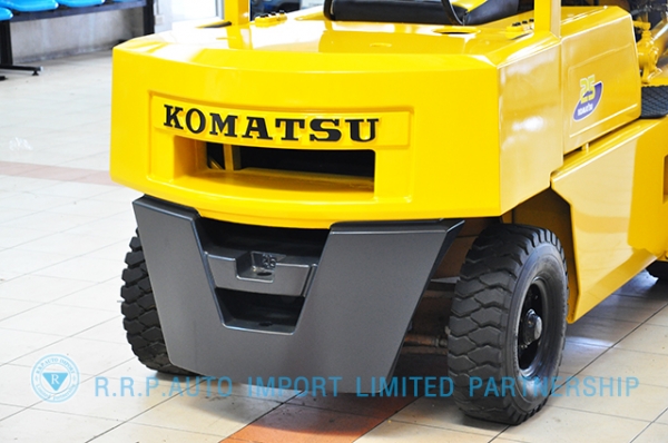 ขายรถโฟล์คลิฟท์มือสอง KOMATSU รุ่น FG25-150123 ราคา 195,000 บาท ใช้งานชั่วโมงน้อย