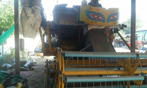 **345,000 บ.ต่อรอง/// รถเกี่ยวข้าวแบบอุ้ม ไทยเส็งยนต์ ตัวเดิน10HT อุ้ม2.0ตัน ปั้มไดกิ้น-22 เครื่อง HO7C-Turbo **ขาย ไทยเส็งยนต์ รถเกี่ยวนวดข้าว แบบอุ้ม สภาพดี พร้อมใช้งาน ราคาเบาๆ ไทยเส็งยนต์การเกษตร รถเกี่ยวข้าวแบบอุ้ม 2.0 ตัน เครื่องยนต์ HINO HO7C-Turbo **345,000 บ.ต่อรอง/// รถเกี่ยวข้าวแบบอุ้ม ไทยเส็งยนต์ ตัวเดิน10HT อุ้ม2.0ตัน ปั้มไดกิ้น-22 เครื่อง HO7C-Turbo **ขาย ไทยเส็งยนต์ รถเกี่ยวนวดข้าว แบบอุ้ม สภาพดี พร้อมใช้งาน ราคาเบาๆ ไทยเส็งยนต์การเกษตร รถเกี่ยวข้าวแบบอุ้ม 2.0 ตัน เครื่องยนต์ HINO HO7C-Turbo