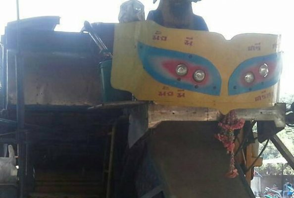 **345,000 บ.ต่อรอง/// รถเกี่ยวข้าวแบบอุ้ม ไทยเส็งยนต์ ตัวเดิน10HT อุ้ม2.0ตัน ปั้มไดกิ้น-22 เครื่อง HO7C-Turbo **ขาย ไทยเส็งยนต์ รถเกี่ยวนวดข้าว แบบอุ้ม สภาพดี พร้อมใช้งาน ราคาเบาๆ ไทยเส็งยนต์การเกษตร รถเกี่ยวข้าวแบบอุ้ม 2.0 ตัน เครื่องยนต์ HINO HO7C-Turbo **345,000 บ.ต่อรอง/// รถเกี่ยวข้าวแบบอุ้ม ไทยเส็งยนต์ ตัวเดิน10HT อุ้ม2.0ตัน ปั้มไดกิ้น-22 เครื่อง HO7C-Turbo **ขาย ไทยเส็งยนต์ รถเกี่ยวนวดข้าว แบบอุ้ม สภาพดี พร้อมใช้งาน ราคาเบาๆ ไทยเส็งยนต์การเกษตร รถเกี่ยวข้าวแบบอุ้ม 2.0 ตัน เครื่องยนต์ HINO HO7C-Turbo