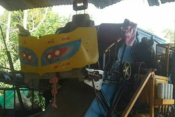 **345,000 บ.ต่อรอง/// รถเกี่ยวข้าวแบบอุ้ม ไทยเส็งยนต์ ตัวเดิน10HT อุ้ม2.0ตัน ปั้มไดกิ้น-22 เครื่อง HO7C-Turbo **ขาย ไทยเส็งยนต์ รถเกี่ยวนวดข้าว แบบอุ้ม สภาพดี พร้อมใช้งาน ราคาเบาๆ ไทยเส็งยนต์การเกษตร รถเกี่ยวข้าวแบบอุ้ม 2.0 ตัน เครื่องยนต์ HINO HO7C-Turbo **345,000 บ.ต่อรอง/// รถเกี่ยวข้าวแบบอุ้ม ไทยเส็งยนต์ ตัวเดิน10HT อุ้ม2.0ตัน ปั้มไดกิ้น-22 เครื่อง HO7C-Turbo **ขาย ไทยเส็งยนต์ รถเกี่ยวนวดข้าว แบบอุ้ม สภาพดี พร้อมใช้งาน ราคาเบาๆ ไทยเส็งยนต์การเกษตร รถเกี่ยวข้าวแบบอุ้ม 2.0 ตัน เครื่องยนต์ HINO HO7C-Turbo