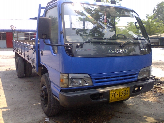 (ลดราคาลงอีก)ขาย NPR 130 ยาว 5 เมตร ปี48 เฟือง F หน้า-หลัง สภาพเดิมๆ  เครื่องดี แชชซีสวยครับ