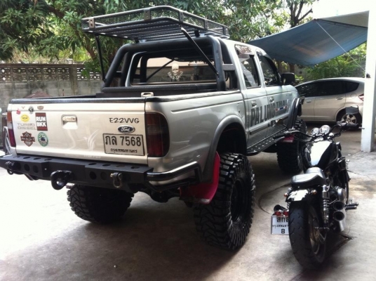 ขายเจ้ายักษ์ Ford Ranger เเต่งเเล้วครับ พร้อมขับได้เลย
