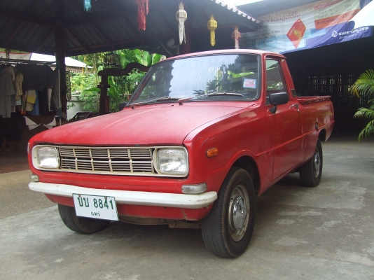 ขาย mazda 1000 เกียร์คอ กระจังหน้าอลูมิเนียม