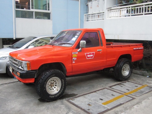 หล่อสุดๆToyota Hero(YN50)4ขอช่วงสั้นแท้สีใหม่ ยกสูงยาง31&rdquo; แรงจริงวิ่งดี ขอบอก ด่วนๆ กทม.