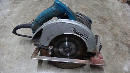 เลื่อยวงเดือนMakita 5007NF สภาพดีมาก ราคาถูกๆ