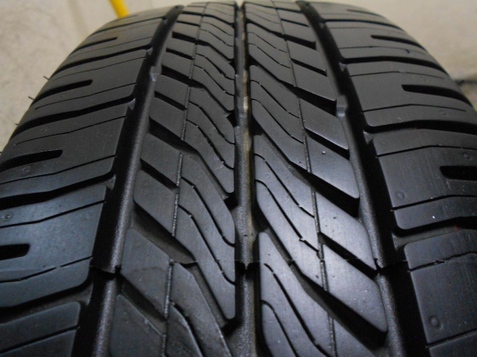 ขายล้อแม็ก honda jazz ขอบ 15 พร้อมยางปี 12 ขายล้อแม็ก honda jazz ขอบ 15 พร้อมยางปี 12