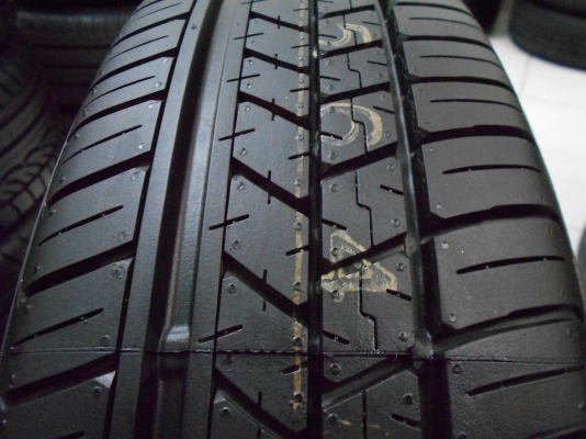 ขายล้อแม็ก Nissan march ขอบ 15 พร้อมยางป้ายแดงปลายปี 12