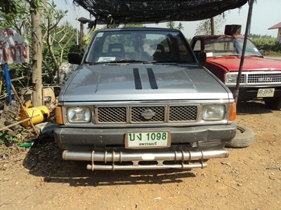 ขายรถกระบะฺBMแคบเล็กเครื่องแดงBD25ใช้ไปใหนมาใหนสะดวกมีพื้นที่บรรทุกใด้มากนั้งก็สบายแอร์ก็มี