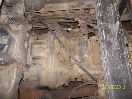 ขาย6ล้อดั้มNPR   59LU5FM   เครื่อง   110แรงพวงมาลัยเพาเวอร์