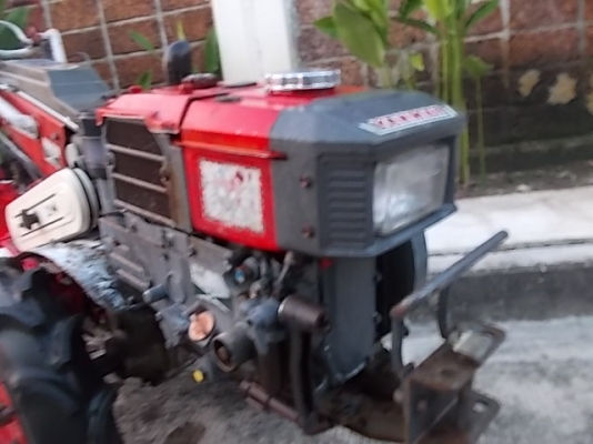 รหัส:12000935รถพรวนดินเดินตามดีเชลYANMAR YT6ใช้เครื่องดีเซลNFD6ขนาด6.0PSwww.nihonmono.com