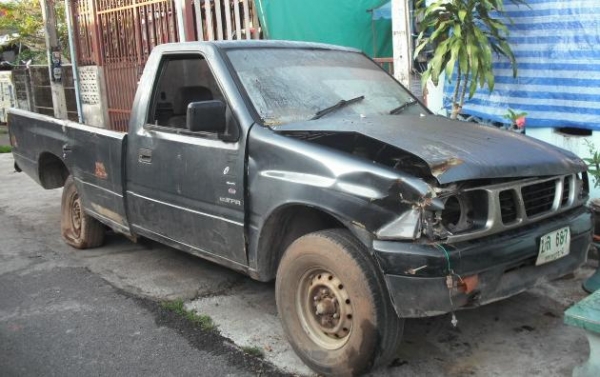 ขายรถกระบะตอนเดียวอีซูซุTFRปี96(คันซีหัก)เครื่องดีสภาพตามรูปเลยครับ((ขายตามสภาพ))