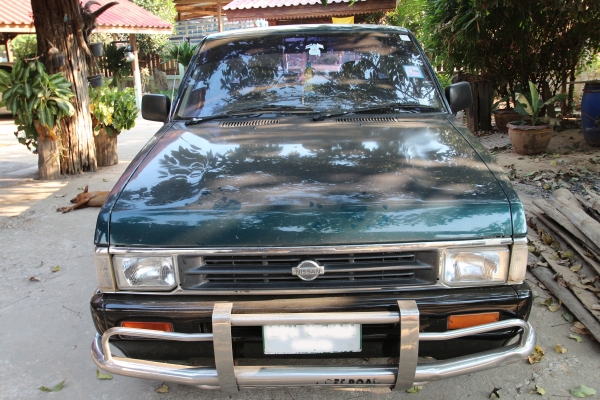 รถกระบะ Nissan Big M