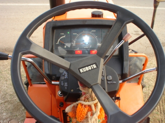 ขายไปให้ลุงเจนบ้านกันจุตำบลเดียวกันแล้วคร้าบ ขอบคุณพี่เสือและทีมงานครับ ขายไปให้ลุงเจนบ้านกันจุตำบลเดียวกันแล้วคร้าบ ขอบคุณพี่เสือและทีมงานครับ