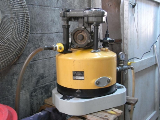 ขายปั้มน้ำ Mitsubishi 200 W สภาพสวย พร้อมใช้งาน รับประกันคุณภาพ ดูประวัติขายผมได้ครับ