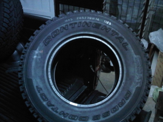 ยางใหม่ ปี 13 ขนาด 265 70 R16 AT