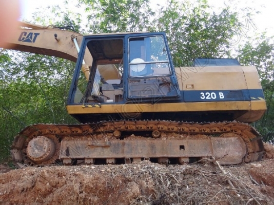 รถแบคโฮ ยี่ห้อ CAT รุ่น E200B//ติดต่อเจ้าของโดยตรง คุณยูร 089-293-2505 รถแบคโฮ ยี่ห้อ CAT รุ่น E200B//ติดต่อเจ้าของโดยตรง คุณยูร 089-293-2505