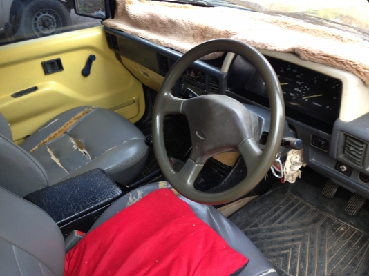 MITSUBISHI L200-CYCLONE AEROBODY 2.5 MT ปี 37 กระบะมีหลังคาโดยสารสภาพอย่างสวย เครื่องแห้งแรงดีไม่มีเยิ้ม ภายในเก๋งสวยครบ แอร์เย็น พื้นกระบะฝาข้างไม่มีผุ คัชซีสวยไม่มีดาม ยางสภาพดีพร้อมใช้งาน เอกสารทะเบียนภาษีเต็มครบไม่มีขาดพร้อมโอน ราคาต่อรองได้ครับ MITSUBISHI L200-CYCLONE AEROBODY 2.5 MT ปี 37 กระบะมีหลังคาโดยสารสภาพอย่างสวย เครื่องแห้งแรงดีไม่มีเยิ้ม ภายในเก๋งสวยครบ แอร์เย็น พื้นกระบะฝาข้างไม่มีผุ คัชซีสวยไม่มีดาม ยางสภาพดีพร้อมใช้งาน เอกสารทะเบียนภาษีเต็มครบไม่มีขาดพร้อมโอน ราคาต่อรองได้ครับ