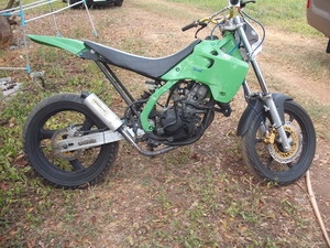 ขาย Kawasaki KDX 125 วางเครื่องโซนิค แต่งแนวโมตาด