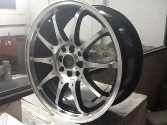 ขายแม็ก CE28 ขอบ17 4รู100/114 กว้าง7 ET42  วงเดียว