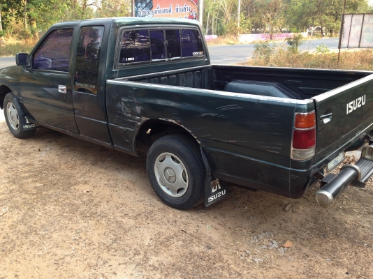 ISUZU TFR มังกรทอง SPACE CAB 2.5 MT ปี 37 เครื่องแห้งแรงดี ภายในเก๋งสวยครบพร้อม แอร์เย็น พวงมาลัยเพาเวอร์ ขับง่ายขับสบาย กระบะไม่มีผุ ช่วงล่างดีคัชซีสวยไม่ผุ ยางสภาพดี 70\% พร้อมใช้งาน เอกสารทะเบียนภาษีเต็มครบไม่มีขาดพร้อมโอน ราคาต่อรองได้ครับ