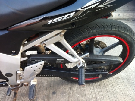 รูปเพียบCBR150CC.ภาษีถึง พ.ค56 สีสวยมากรถปี 45 รถกรุงเทพ