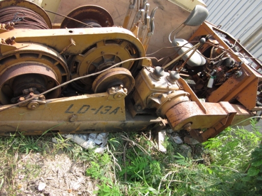 ขาย--วิ๊นสำหรับตอกเสาเข็ม / ปั่นจั่น เครื่อง MITSUBISHI 4 สูบ ดีเซล