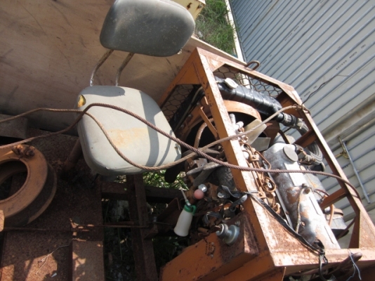 ขาย--วิ๊นสำหรับตอกเสาเข็ม / ปั่นจั่น เครื่อง MITSUBISHI 4 สูบ ดีเซล