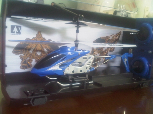 เฮลิคอปเตอร์(จิ๋ว)บังคับวิทยุ รุ่น LS-Model 3.5ch + Upgrade gryo NEW กล่องพลาสติกใส