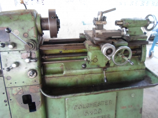 แท่นกลึง 3 ฟุต อังกฤษ  2 เพลา เกียร์บล็อก  40,000