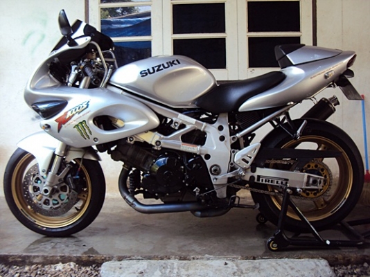 * ขาย Suzuki TL1000S สภาพใหม่ สวย แรง * < แลก-เทิร์น >