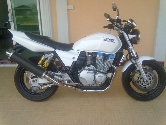 ขายxjr400 ปี2000 ไมล์ดิจิตอล เครื่องกริ๊ป ไม่มีที่ติ อิน/สพม 69000 แน่นๆครับ