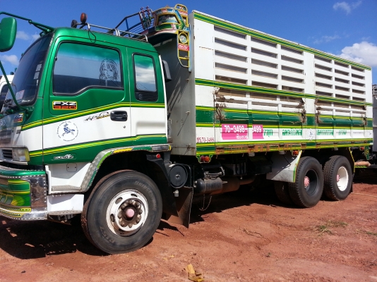 ต้องการขาย ISUZU320Hpปี 49ไม่ดั๊ม  แม่-ลูก 3เพลา คอกเหล็ก มีจำนวน 3 พ่วง