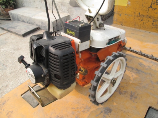 รหัส:13001039รถตัดหญ้าใช้เครื่องยนต์เบนซินTC-355สภาพสวยเดิมๆ(Made in Japan)www.nihonmono.com