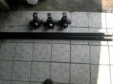 ขายแล็ค หลังคา 1500 ครับ ซื้อมา3000 ทำขาหายไปเลยขายขาดทุน