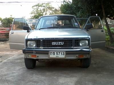 kb 2200 ดีเซล 4ประตู ภาษีเต็มพร้อมโอนขับกลับได้เลย