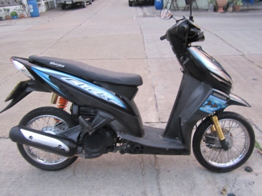 ยังไงก็ขาย clickปี49 เครื่องเดิมๆ ชุดโอนครบ